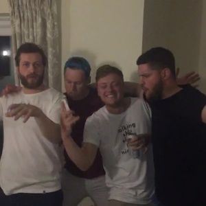 Meet your Posher, Perry